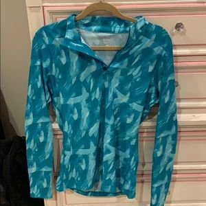 REDUCED - SELL BY 6/17 Workout pullover